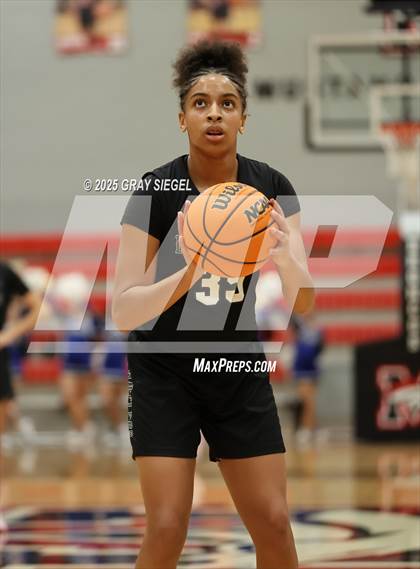 Thumbnail 2 in Deer Creek @ Mustang photogallery.