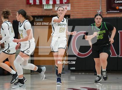Thumbnail 2 in Archbishop Mitty vs. St. Joseph (Sabrina Ionescu SI20 Showcase) photogallery.