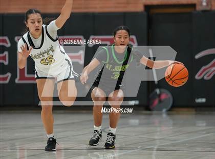 Thumbnail 2 in Archbishop Mitty vs. St. Joseph (Sabrina Ionescu SI20 Showcase) photogallery.