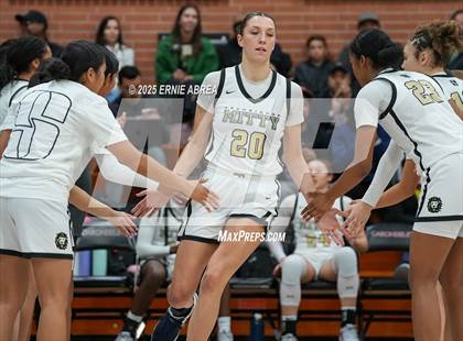 Thumbnail 2 in Archbishop Mitty vs. St. Joseph (Sabrina Ionescu SI20 Showcase) photogallery.