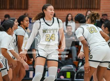 Thumbnail 3 in Archbishop Mitty vs. St. Joseph (Sabrina Ionescu SI20 Showcase) photogallery.