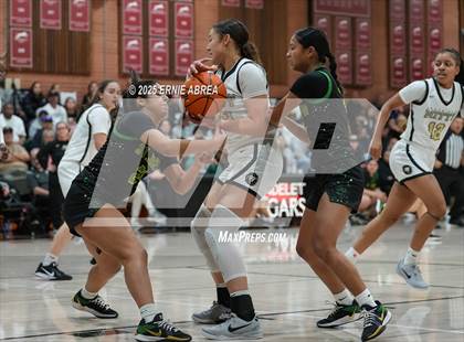 Thumbnail 3 in Archbishop Mitty vs. St. Joseph (Sabrina Ionescu SI20 Showcase) photogallery.