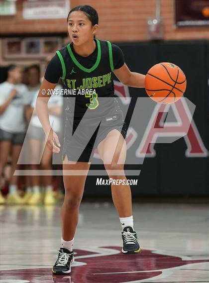 Thumbnail 2 in Archbishop Mitty vs. St. Joseph (Sabrina Ionescu SI20 Showcase) photogallery.