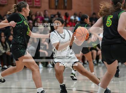 Thumbnail 3 in Archbishop Mitty vs. St. Joseph (Sabrina Ionescu SI20 Showcase) photogallery.