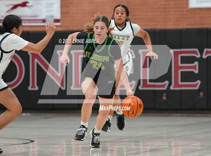 Thumbnail 1 in Archbishop Mitty vs. St. Joseph (Sabrina Ionescu SI20 Showcase) photogallery.