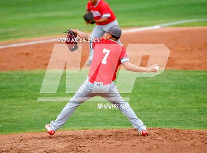 Thumbnail 1 in Madison vs Lee [Robert E.] photogallery.