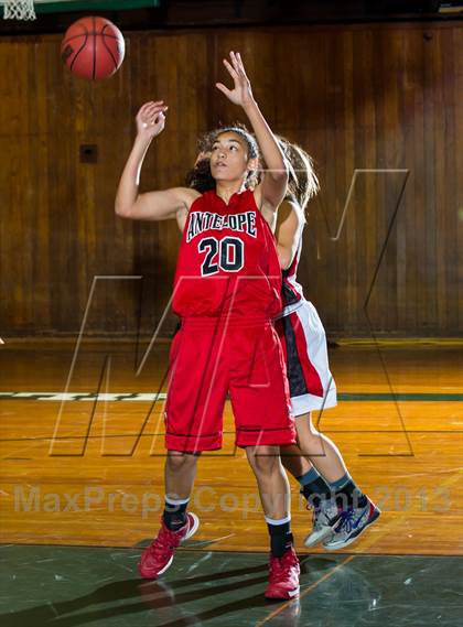 Thumbnail 1 in Antelope vs. Foothill (Coach G Mermorial) photogallery.