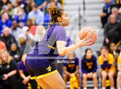 Thumbnail 2 in Bellevue West vs. Millard South (Metro Tournament Final) photogallery.