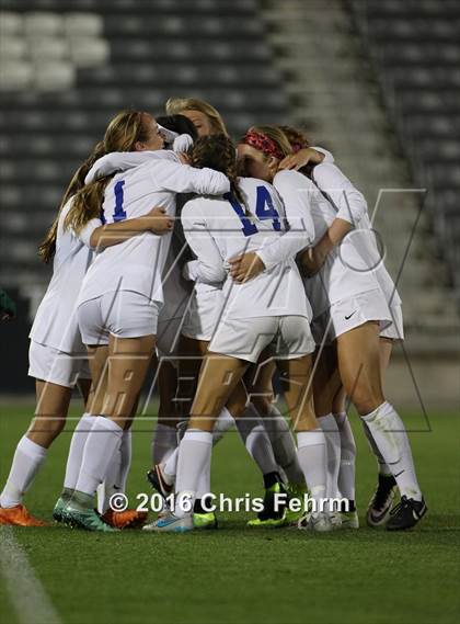 Thumbnail 3 in Mountain Vista vs Grandview (CHSAA 5A Final) photogallery.