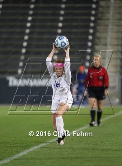 Thumbnail 2 in Mountain Vista vs Grandview (CHSAA 5A Final) photogallery.