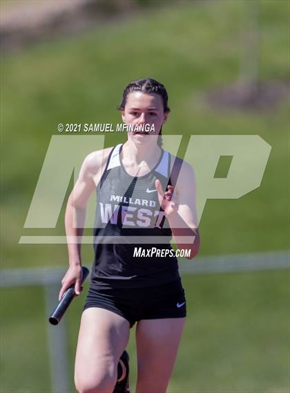 Thumbnail 2 in Metro Conference Track and Field Meet (3200 Meter Relay) photogallery.