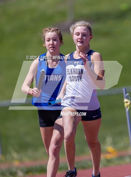 Thumbnail 3 in Metro Conference Track and Field Meet (3200 Meter Relay) photogallery.