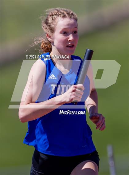 Thumbnail 3 in Metro Conference Track and Field Meet (3200 Meter Relay) photogallery.