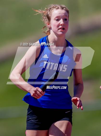 Thumbnail 1 in Metro Conference Track and Field Meet (3200 Meter Relay) photogallery.