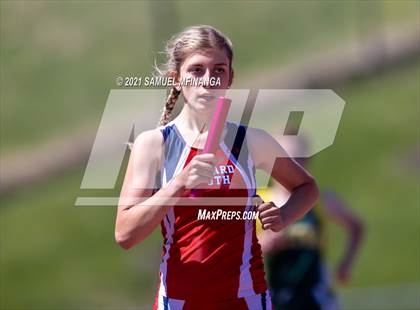 Thumbnail 2 in Metro Conference Track and Field Meet (3200 Meter Relay) photogallery.