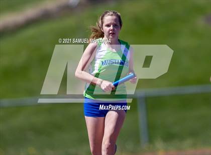 Thumbnail 3 in Metro Conference Track and Field Meet (3200 Meter Relay) photogallery.