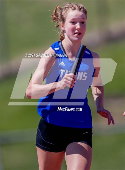 Thumbnail 2 in Metro Conference Track and Field Meet (3200 Meter Relay) photogallery.