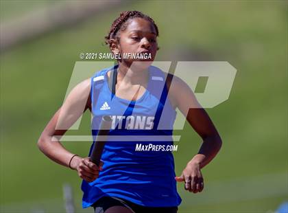 Thumbnail 3 in Metro Conference Track and Field Meet (3200 Meter Relay) photogallery.