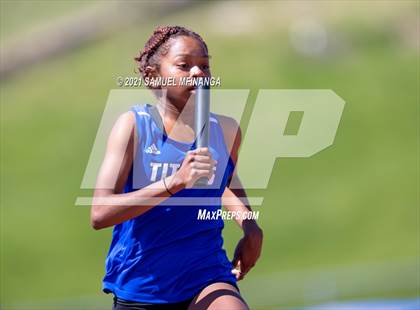 Thumbnail 2 in Metro Conference Track and Field Meet (3200 Meter Relay) photogallery.