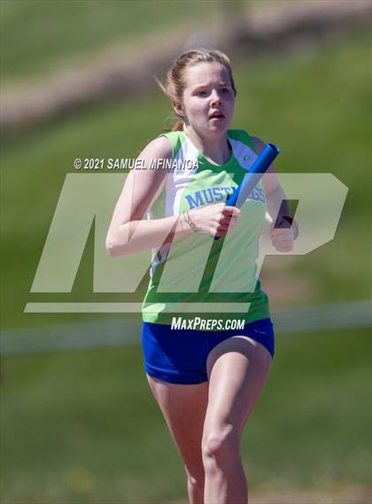 Thumbnail 2 in Metro Conference Track and Field Meet (3200 Meter Relay) photogallery.