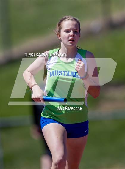 Thumbnail 2 in Metro Conference Track and Field Meet (3200 Meter Relay) photogallery.