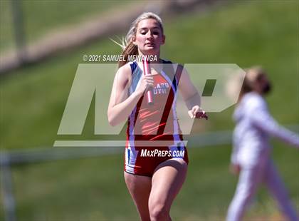 Thumbnail 3 in Metro Conference Track and Field Meet (3200 Meter Relay) photogallery.