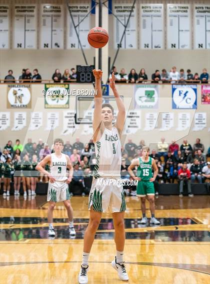 Thumbnail 3 in Zionsville Vs Westfield (IHSAA 4A Sectional Semifinal) photogallery.