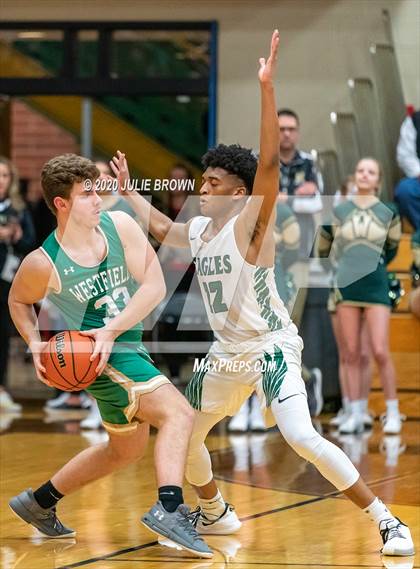 Thumbnail 2 in Zionsville Vs Westfield (IHSAA 4A Sectional Semifinal) photogallery.