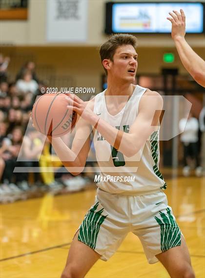 Thumbnail 2 in Zionsville Vs Westfield (IHSAA 4A Sectional Semifinal) photogallery.