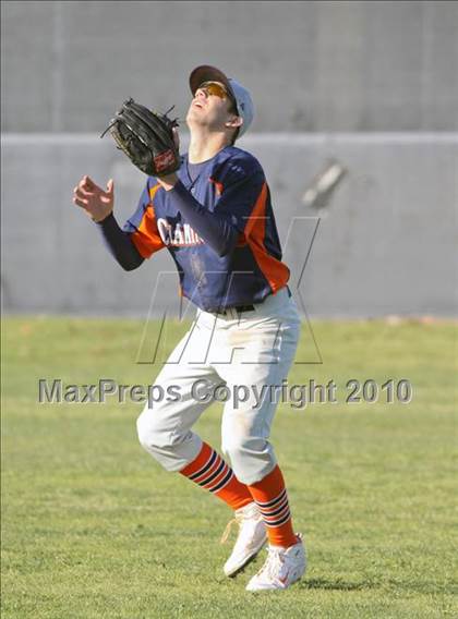 Thumbnail 3 in Chaminade @ Hart (Easton Tournament) photogallery.