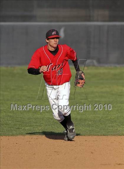Thumbnail 2 in Chaminade @ Hart (Easton Tournament) photogallery.