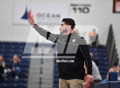 Thumbnail 3 in Red Bank Catholic vs Toms River South (WOBM Christmas Classic)  photogallery.