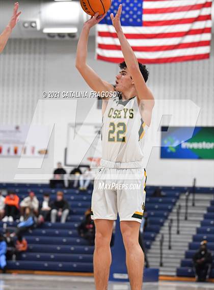 Thumbnail 1 in Red Bank Catholic vs Toms River South (WOBM Christmas Classic)  photogallery.