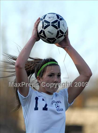 Thumbnail 3 in Highland vs. O Neill (Section 9 Class B Final) photogallery.