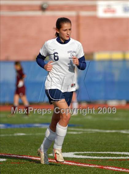 Thumbnail 2 in Highland vs. O Neill (Section 9 Class B Final) photogallery.