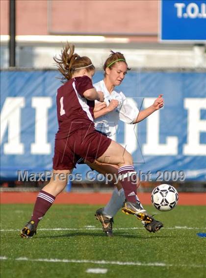 Thumbnail 1 in Highland vs. O Neill (Section 9 Class B Final) photogallery.