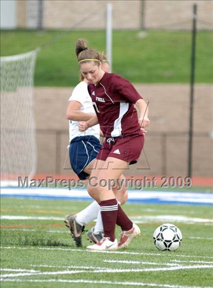 Thumbnail 3 in Highland vs. O Neill (Section 9 Class B Final) photogallery.