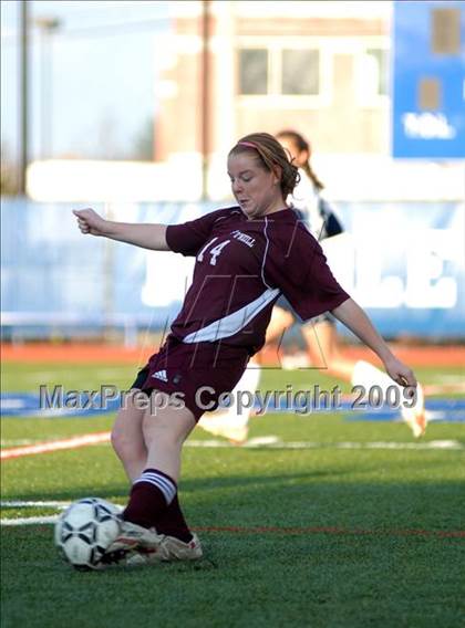 Thumbnail 3 in Highland vs. O Neill (Section 9 Class B Final) photogallery.