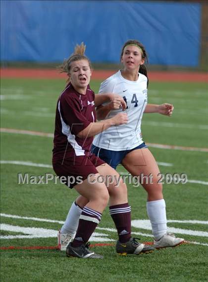Thumbnail 2 in Highland vs. O Neill (Section 9 Class B Final) photogallery.
