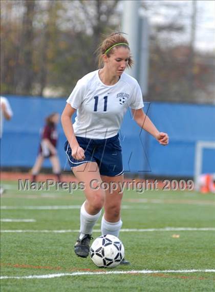 Thumbnail 1 in Highland vs. O Neill (Section 9 Class B Final) photogallery.