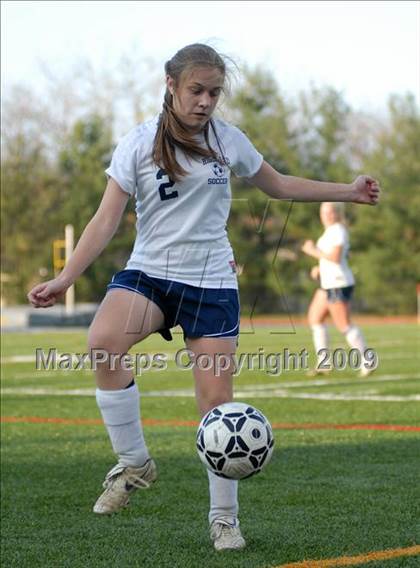 Thumbnail 2 in Highland vs. O Neill (Section 9 Class B Final) photogallery.