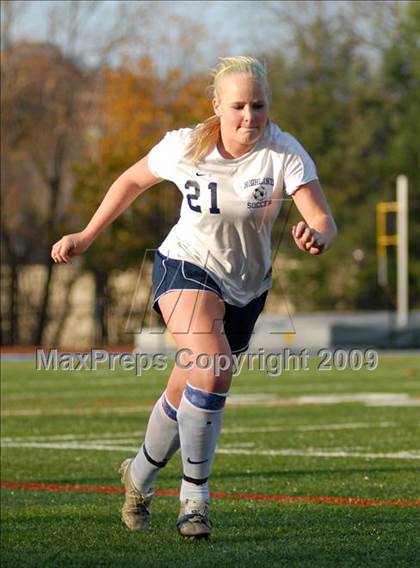 Thumbnail 2 in Highland vs. O Neill (Section 9 Class B Final) photogallery.