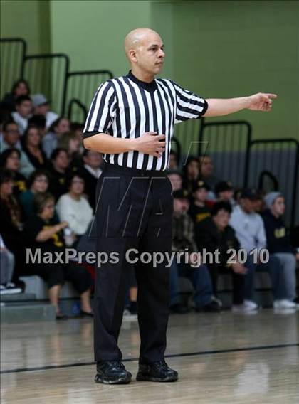 Thumbnail 1 in University vs. San Pedro (CIF LA City Section D2 Final) photogallery.