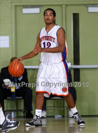 Thumbnail 1 in University vs. San Pedro (CIF LA City Section D2 Final) photogallery.