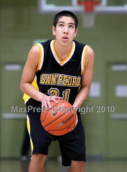 Thumbnail 1 in University vs. San Pedro (CIF LA City Section D2 Final) photogallery.