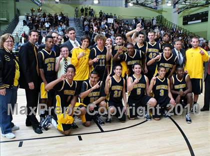 Thumbnail 3 in University vs. San Pedro (CIF LA City Section D2 Final) photogallery.