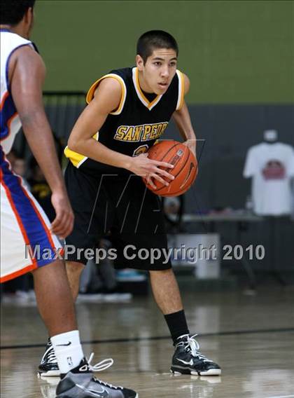 Thumbnail 1 in University vs. San Pedro (CIF LA City Section D2 Final) photogallery.
