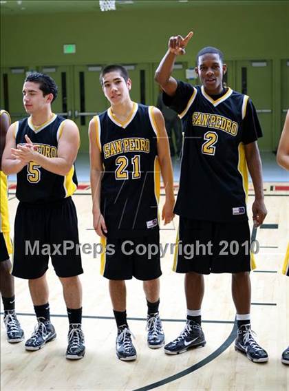Thumbnail 3 in University vs. San Pedro (CIF LA City Section D2 Final) photogallery.