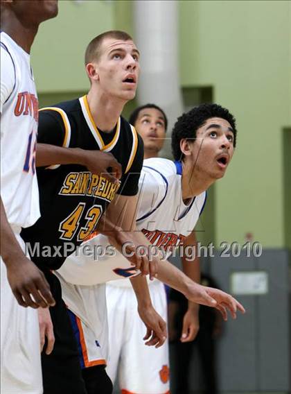 Thumbnail 1 in University vs. San Pedro (CIF LA City Section D2 Final) photogallery.