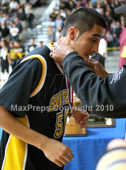 Thumbnail 1 in University vs. San Pedro (CIF LA City Section D2 Final) photogallery.